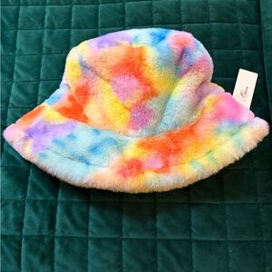 NWT Tie Dye  Faux Fur Bucket Hat